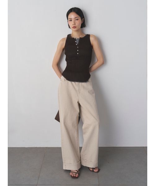 MIESROHE(ミースロエ)の「【洗える】裾折り返しストレートデニム(デニムパンツ・レディース・ホワイト/ベージュ/ライトブルー・0/1/00)」の7枚目の写真