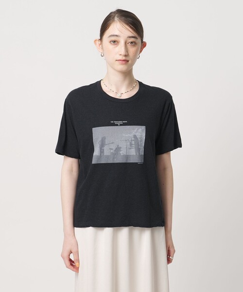 TICCA(ティッカ)の「<TICCA>バンド プリント Tシャツ(Tシャツ/カットソー・レディース・ダークグレー/ホワイト/レッド・FREE)」の13枚目の写真
