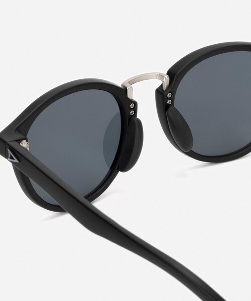 TYMER(タイマー)の「【TYMER/タイマー】OLIVER TY105 POLARIZED 偏光レンズ(サングラス・メンズ・ブラック/ブラウン系その他・FREE)」の12枚目の写真