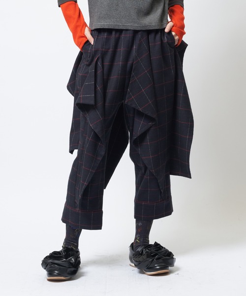 gomme(ゴム)の「スクイッドチェックパンツ(その他パンツ・レディース・ネイビー/グレー・MEDIUM)」の1枚目の写真