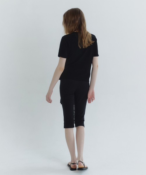 MICANE(ミケーネ)の「アベリオラストラップカーディガン(カーディガン/ボレロ・レディース・ブラック/クリーム・SMALL/MEDIUM/LARGE/X-LARGE)」の11枚目の写真