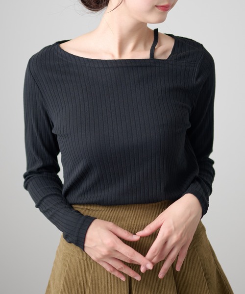 DAYRA(デイラ)の「ストラップデザイン アシンメトリー 長袖 リブ トップス(Tシャツ/カットソー・レディース・ブラック/チャコールグレー/グリーン・FREE/S)」の1枚目の写真