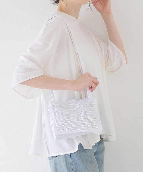 CITYSHOP(シティーショップ)の「COMING OF AGE LADY STRAP BAG #1003L:ミニバッグ(クラッチバッグ・レディース・ホワイト・FREE)」の13枚目の写真