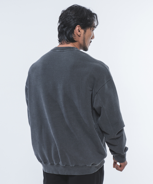 PHYSICAL GARMENTS（フィジカルガーメンツ）の「P2457 ガーメントダイオーバーサイズスウェット [チャコール]（スウェット・メンズ・チャコール・MEDIUM/LARGE/XX-LARGE）」の2枚目の写真