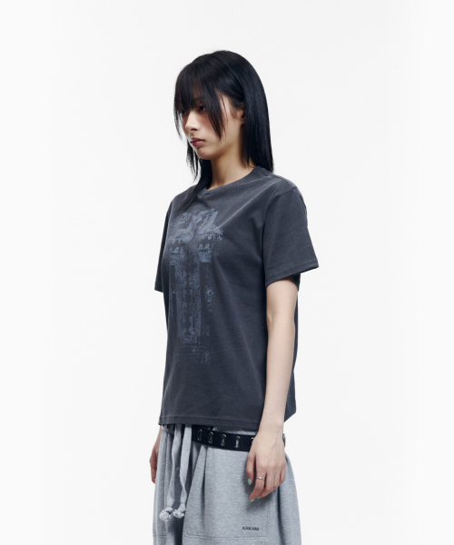 AAKAM(アーカム)の「Razor Cross Half Top (Charcoal)(Tシャツ/カットソー・レディース・その他・2/1/3)」の4枚目の写真