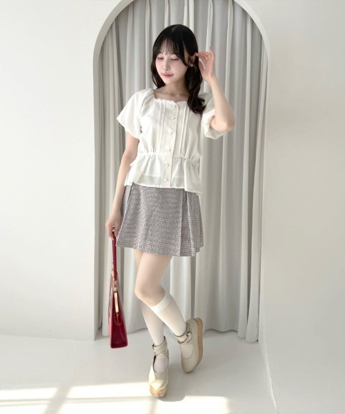 F i.n.t(フィント)の「リップルペプラムブラウス/fint フィント(シャツ/ブラウス・レディース・ライトブルー/オフホワイト/ライトイエロー・FREE)」の5枚目の写真