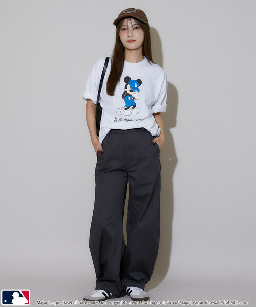 PUBLUX(パブリュクス)の「PUBLUX/パブリュクス MLB/MICKEY MOUSE/別注 プリント Tシャツ 限定展開(Tシャツ/カットソー・メンズ・ナチュラル/ライトグレー/オフホワイト/その他1/ホワイト/グレー・MEDIUM/SMALL/LARGE)」の21枚目の写真