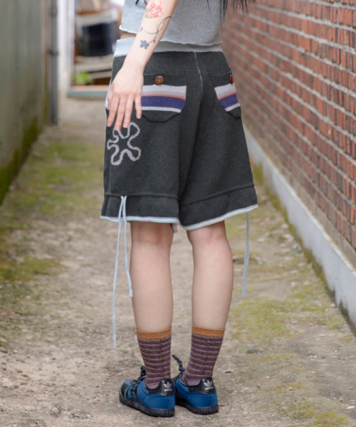 RuNaKi'Hu'(ルナキフ)の「WXK036 バブルホシニットショーツ (チャコール)(その他パンツ・レディース・その他・1/2)」の2枚目の写真