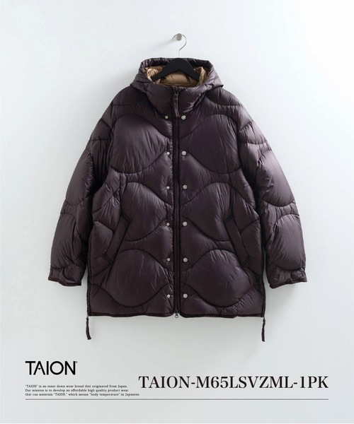 TAION(タイオン)の「【TAION(タイオン)】〈ユニセックス〉ミリタリー M65 ボリュームダウンパーカー-ソフトシェル(ダウンジャケット/コート・メンズ・ダークグリーン系/チョコ/ダークネイビー/ダークオリーブ/ブラック/グレイッシュベージュ・L/M/XL/S)」の2枚目の写真