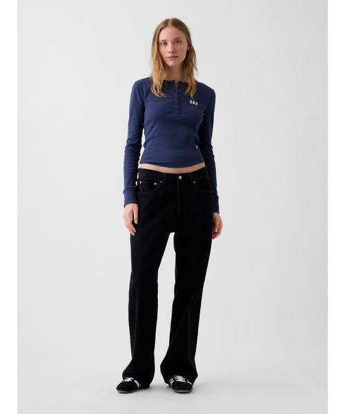 GAP(ギャップ)の「リブ GAPロゴ ヘンリーネックTシャツ(Tシャツ/カットソー・レディース・ブラウン/ブラック/ネイビー/ホワイト・L/XS/XXS/XL/M/S)」の6枚目の写真