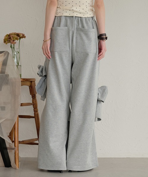 mideal(マイディール)の「ribbon sweat pants / リボンスウェットパンツ(スウェットパンツ・レディース・ブラック/グレー・SMALL/MEDIUM)」の8枚目の写真