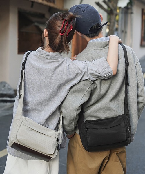 WESTBOY(ウエストボーイ)の「Y2K リップストップナイロン ショルダーバッグ WO26W2BG12(ショルダーバッグ・メンズ・グレー/ブラック・FREE)」の13枚目の写真