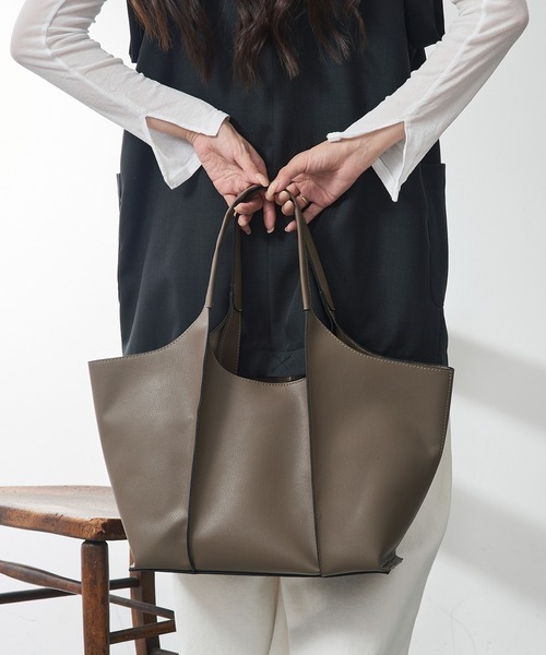 MAISON BREEZE（メゾンブリーズ）の「【MAISON BREEZE】アウトステッチA4トート 仕事バッグ/大容量/A4収納可 SNBD（トートバッグ・レディース・チャコールグレー/ブラック/キャメル・FREE）」の15枚目の写真