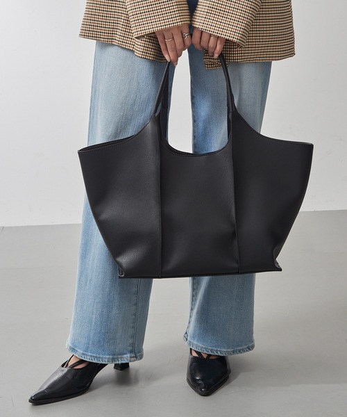 MAISON BREEZE（メゾンブリーズ）の「【MAISON BREEZE】アウトステッチA4トート 仕事バッグ/大容量/A4収納可 SNBD（トートバッグ・レディース・チャコールグレー/ブラック/キャメル・FREE）」の6枚目の写真