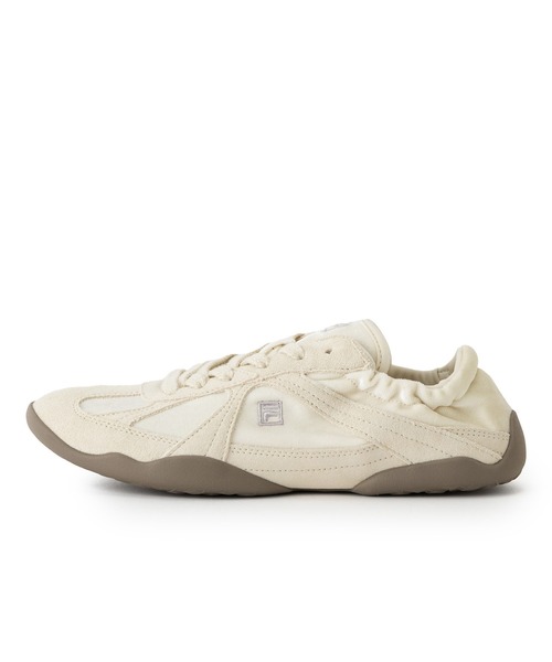 FILA（フィラ）の「FILA GLIO LX / フィラグリオエルエックス（スニーカー・レディース・ホワイト・23.0cm/23.5cm/24.0cm/24.5cm/25.0cm/25.5cm/26.0cm）」の4枚目の写真