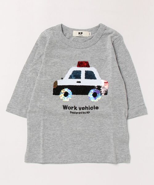 KP BOY(ケーピーボーイ)の「色が変わる 働く車 スパンコール 7分袖Tシャツ(Tシャツ/カットソー・キッズ・オフホワイト/グレー系その他・120cm/110cm/100cm/90cm/130cm)」の2枚目の写真