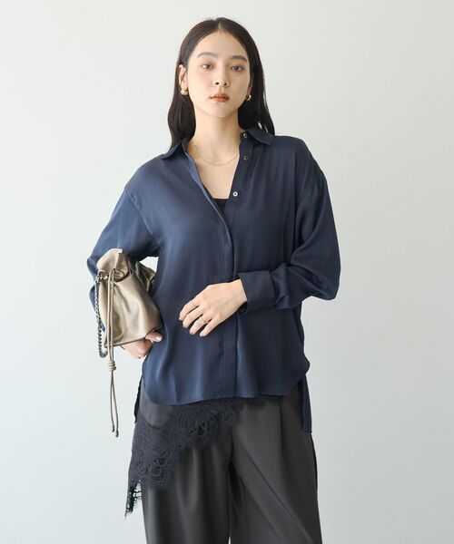 YECCA VECCA(イェッカヴェッカ)の「ヴィンテージサテンシャツ(シャツ/ブラウス・レディース・イエロー/アイボリー/ネイビー/ブルー・FREE)」の19枚目の写真