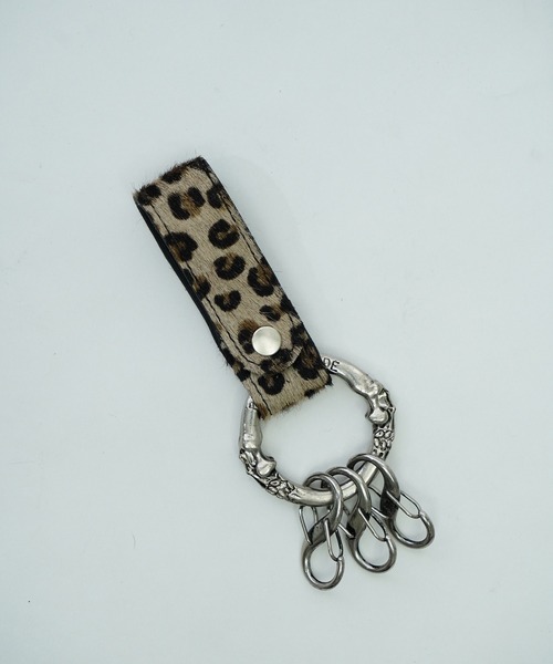 REVI CAST MADE(レヴィキャストメイド)の「REVI CAST MADE レビキャストメイド Big Skull HARAKO Key Ring(キーホルダー・メンズ・レオパード/ブラック・FREE)」の6枚目の写真