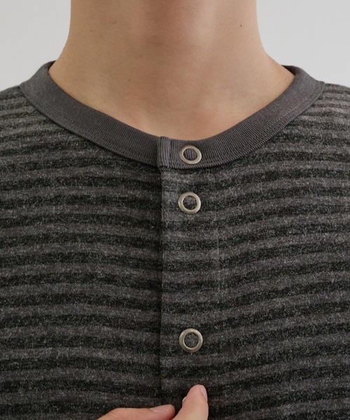EPNK(イーピーエヌケー)の「Double Ring-Snap Cardigan/ リングドット ダブルスナップカーディガン(その他トップス・メンズ・ブラック/ボルドー・MEDIUM/LARGE/SMALL)」の12枚目の写真