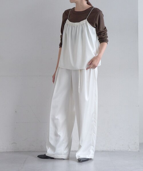 SHENERY（シーナリー）の「【SET UP】レザーライクタックパンツ（その他パンツ・レディース・ホワイト/ブラウン・38/36）」の8枚目の写真