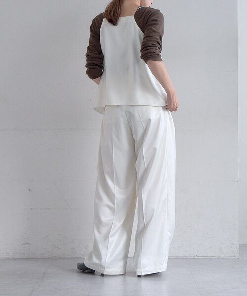 SHENERY（シーナリー）の「【SET UP】レザーライクタックパンツ（その他パンツ・レディース・ホワイト/ブラウン・38/36）」の9枚目の写真