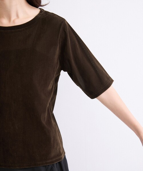 le cercle ADAM ET ROPE'（ルセルクルアダムエロペ）の「シアーベロア５分袖トップス（Tシャツ/カットソー・レディース・ダークブラウン/チャコールグレー/オフホワイト・FREE）」の7枚目の写真