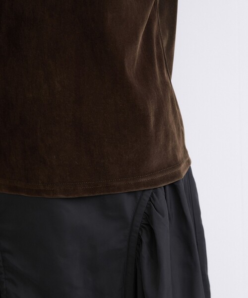 le cercle ADAM ET ROPE'（ルセルクルアダムエロペ）の「シアーベロア５分袖トップス（Tシャツ/カットソー・レディース・ダークブラウン/チャコールグレー/オフホワイト・FREE）」の8枚目の写真