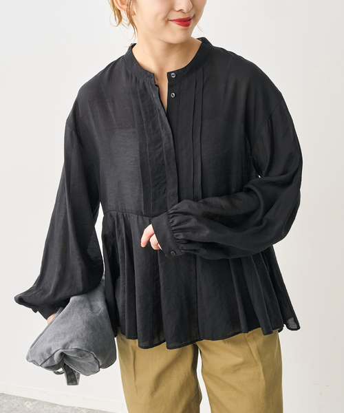 Spick & Span(スピックアンドスパン)の「マチ入りペプラムブラウス(シャツ/ブラウス・レディース・ベージュ/ブラック・FREE)」の6枚目の写真
