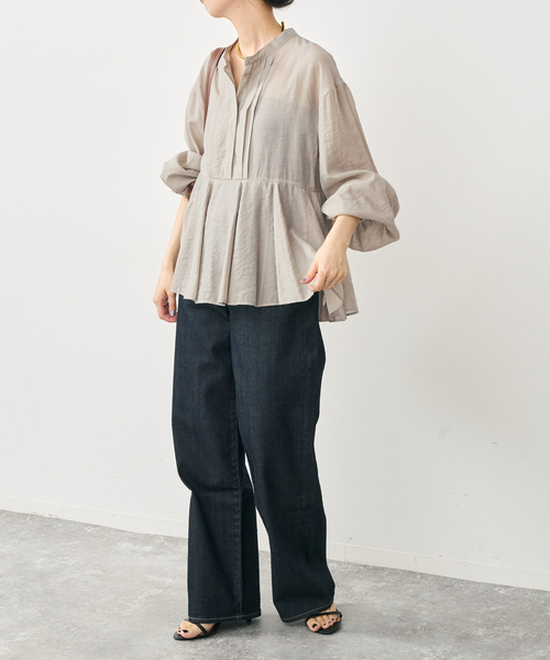 Spick & Span(スピックアンドスパン)の「マチ入りペプラムブラウス(シャツ/ブラウス・レディース・ベージュ/ブラック・FREE)」の16枚目の写真