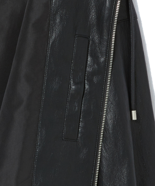 LIFE WORK（ライフワーク）の「レディース) PUレザー フード ジップアップ ジャンパー（パーカー・レディース・ブラック・SMALL/MEDIUM）」の5枚目の写真