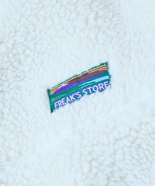 FREAK'S STORE（フリークスストア）の「限定展開 ワンポイントロゴ リバーシブル ボア スタンドブルゾン（ブルゾン・メンズ・チャコールグレー/ブラック/ベージュ/オフホワイト・SMALL/MEDIUM/LARGE）」の9枚目の写真