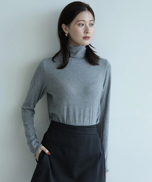 Arpege story(アルページュストーリー)の「〈着るスキンケア〉シアータートル(Tシャツ/カットソー・レディース・レッド/グレー/ブラック/ホワイト・2)」の3枚目の写真