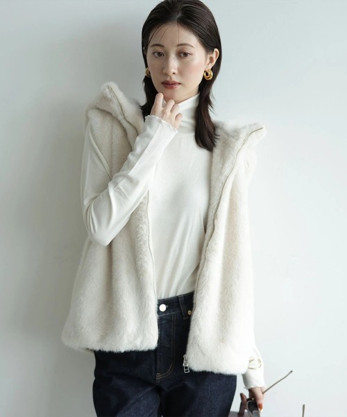 Arpege story(アルページュストーリー)の「〈着るスキンケア〉シアータートル(Tシャツ/カットソー・レディース・レッド/グレー/ブラック/ホワイト・2)」の14枚目の写真
