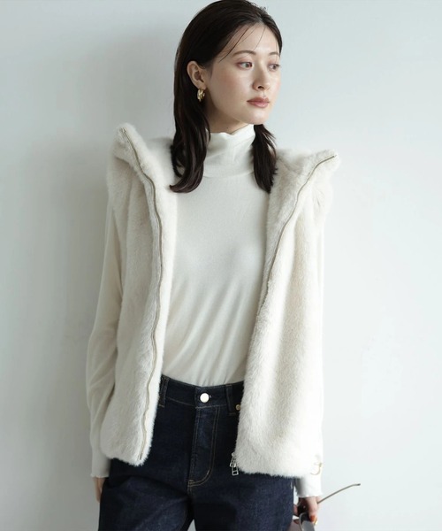 Arpege story(アルページュストーリー)の「〈着るスキンケア〉シアータートル(Tシャツ/カットソー・レディース・レッド/グレー/ブラック/ホワイト・2)」の15枚目の写真