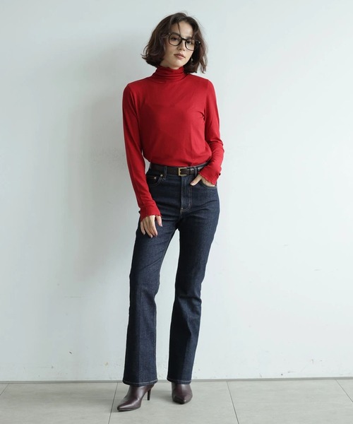 Arpege story(アルページュストーリー)の「〈着るスキンケア〉シアータートル(Tシャツ/カットソー・レディース・レッド/グレー/ブラック/ホワイト・2)」の21枚目の写真