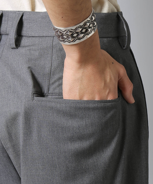 AMERICAN RAG CIE（アメリカンラグシー）の「AMERICAN RAG CIE T/R テーパードパンツ【WEB限定】（その他パンツ・メンズ・ブラック/トップグレー・3/2/1）」の11枚目の写真