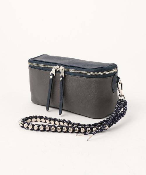 UNITED ARROWS（ユナイテッドアローズ）の「＜ithelicy（イザリシー）＞SUSU-Ⅱ（クラッチバッグ・メンズ・ブラック/ネイビー・FREE）」の11枚目の写真