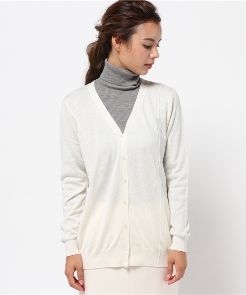 COMME CA ISM（コムサイズム）の「Ｖネックカーディガン（カーディガン/ボレロ・レディース・ブラック/グレー/ホワイト/レッド/キャメル/ネイビー・LARGE/MEDIUM/SMALL）」の8枚目の写真