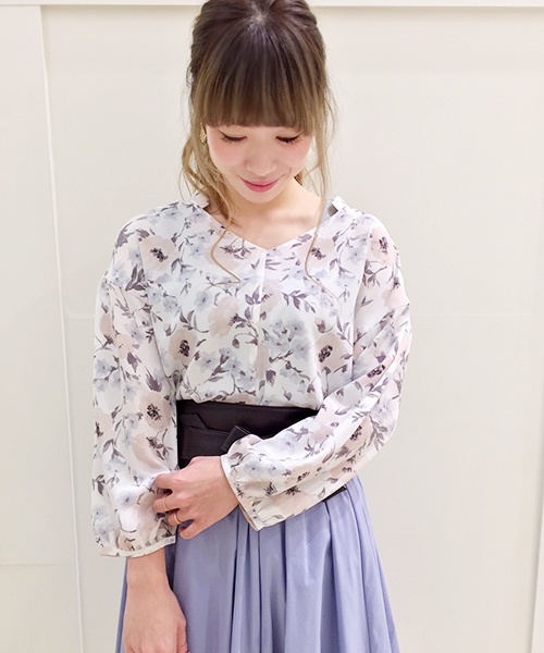 laboratory work（ラボラトリーワーク）の「ロイヤル梨地ジョーゼット花柄プリントブラウス（シャツ/ブラウス・レディース・イエロー系その他/ピンク系その他・MEDIUM）」の10枚目の写真