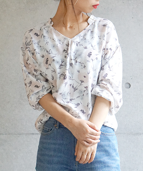 laboratory work（ラボラトリーワーク）の「ロイヤル梨地ジョーゼット花柄プリントブラウス（シャツ/ブラウス・レディース・イエロー系その他/ピンク系その他・MEDIUM）」の11枚目の写真