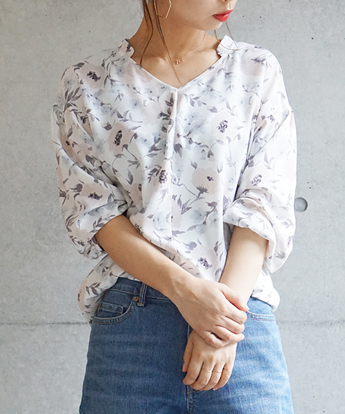 laboratory work（ラボラトリーワーク）の「ロイヤル梨地ジョーゼット花柄プリントブラウス（シャツ/ブラウス・レディース・イエロー系その他/ピンク系その他・MEDIUM）」の13枚目の写真