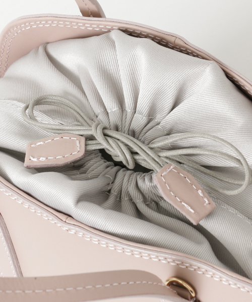 URBAN RESEARCH(アーバンリサーチ)の「 UR MILOS 2WAYミニショルダ-(ボストンバッグ・レディース・オフホワイト/ブラック/ライトピンク・ONE)」の5枚目の写真