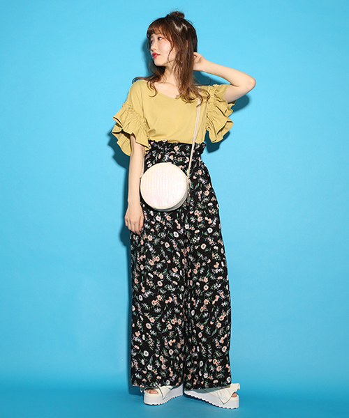 one after another NICE CLAUP(ワンアフターアナザーナイスクラップ)の「【WEB STORE限定】袖フリルTシャツ(Tシャツ/カットソー・レディース・レッド/オフホワイト/イエロー/スミクロ/パープル/ブラウン/ミント/ピンク系その他・FREE)」の20枚目の写真