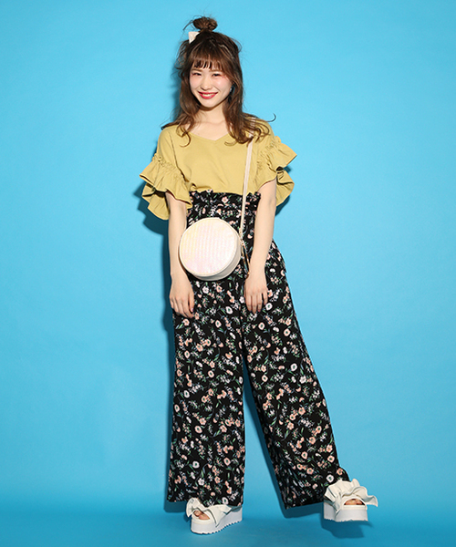 one after another NICE CLAUP(ワンアフターアナザーナイスクラップ)の「【WEB STORE限定】袖フリルTシャツ(Tシャツ/カットソー・レディース・レッド/オフホワイト/イエロー/スミクロ/パープル/ブラウン/ミント/ピンク系その他・FREE)」の21枚目の写真