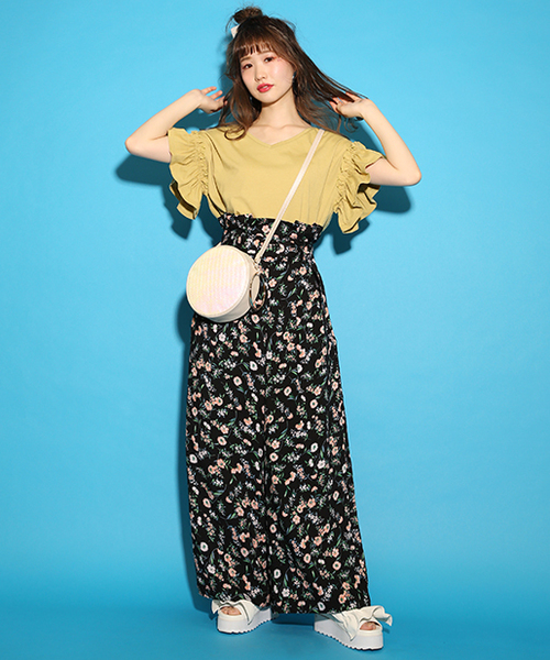 one after another NICE CLAUP(ワンアフターアナザーナイスクラップ)の「【WEB STORE限定】袖フリルTシャツ(Tシャツ/カットソー・レディース・レッド/オフホワイト/イエロー/スミクロ/パープル/ブラウン/ミント/ピンク系その他・FREE)」の22枚目の写真