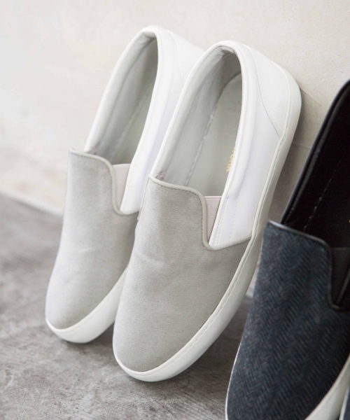 GLOBAL WORK(グローバルワーク)の「スリッポンスニーカー/768924(スリッポン・メンズ・グレー/ブラック/ベージュ/ネイビー/ダークブルー/ワインレッド/ダークグレー・LARGE/MEDIUM/SMALL)」の3枚目の写真