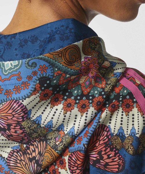adidas（アディダス）の「[adidas Originals by The Farm