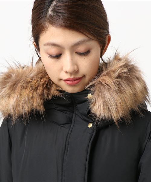 ikka（イッカ）の「エアコンダウンファーコート（ダウンジャケット