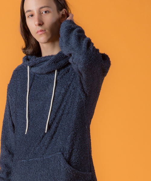 rehacer(レアセル)の「rehacer : Shaggy Pile High-necked CS(パーカー・メンズ・ブラック/ネイビー・LARGE/MEDIUM/SMALL)」の7枚目の写真