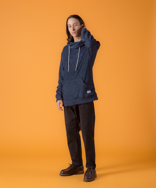 rehacer(レアセル)の「rehacer : Shaggy Pile High-necked CS(パーカー・メンズ・ブラック/ネイビー・LARGE/MEDIUM/SMALL)」の6枚目の写真